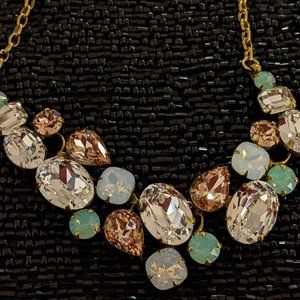 Sorrelli Sweet Magnolia Statement necklace